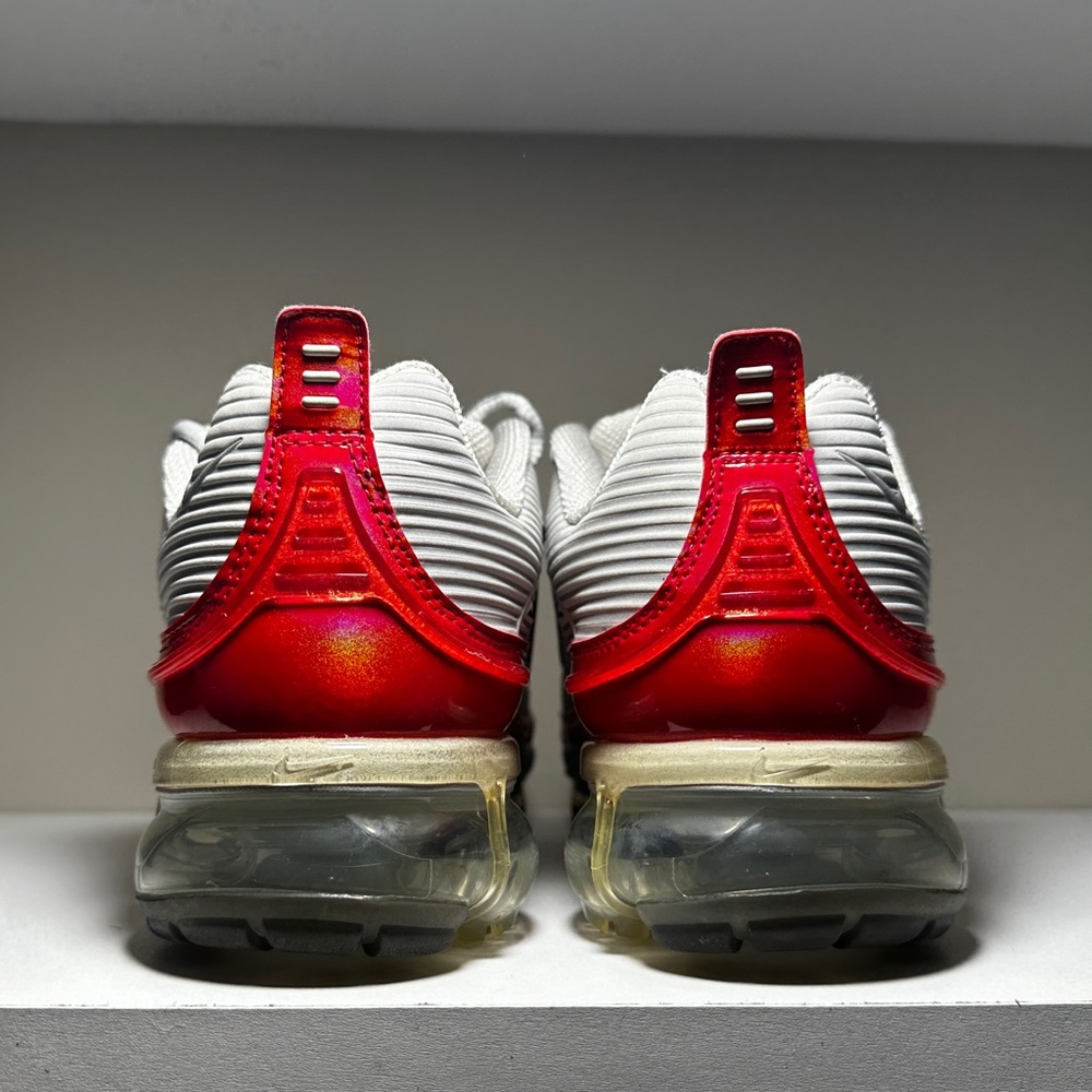 Nike Air VaporMax 360 (OG Grey Red) - Picture 6 of 12